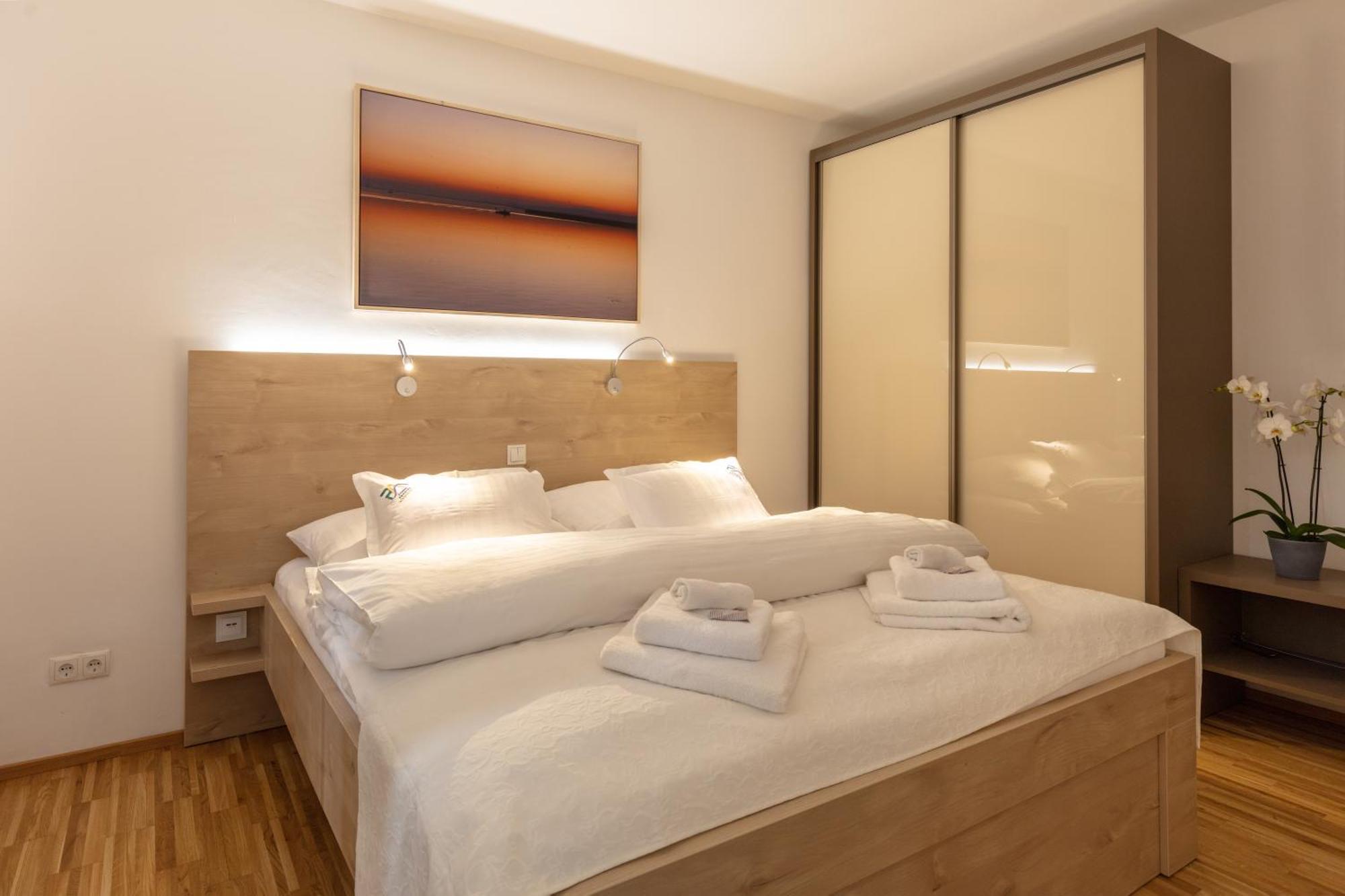 Pannonia Appartements 2 Neusiedl am See Room photo